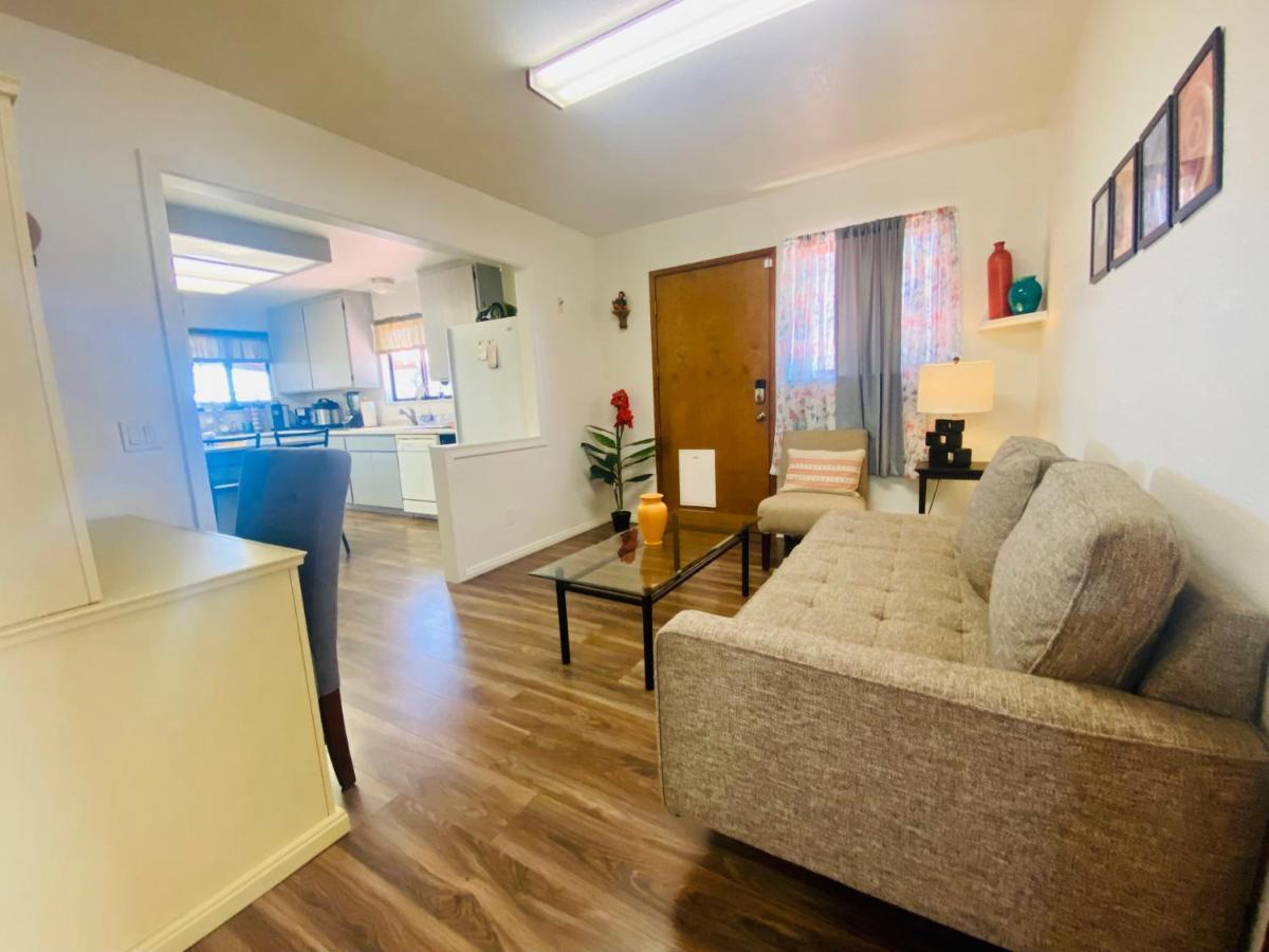 Family Friendly, 3 Bedroom House, With King Bed For Up To 15 - Bbq - Internet - Jet Tub *