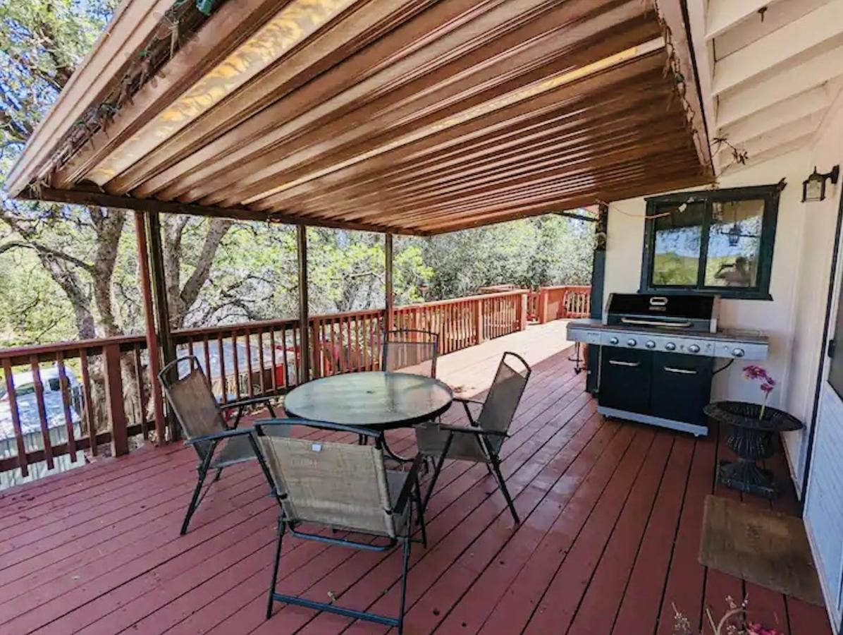 Holiday home Family Friendly, 3 Bedroom House, With King Bed For Up To 15 - Bbq - Internet - Jet Tub