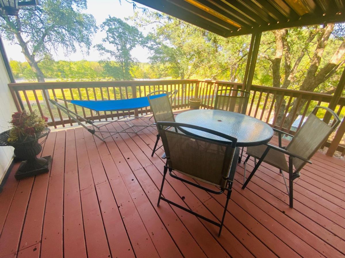 Family Friendly, 3 Bedroom House, With King Bed For Up To 15 - Bbq - Internet - Jet Tub * Auburn